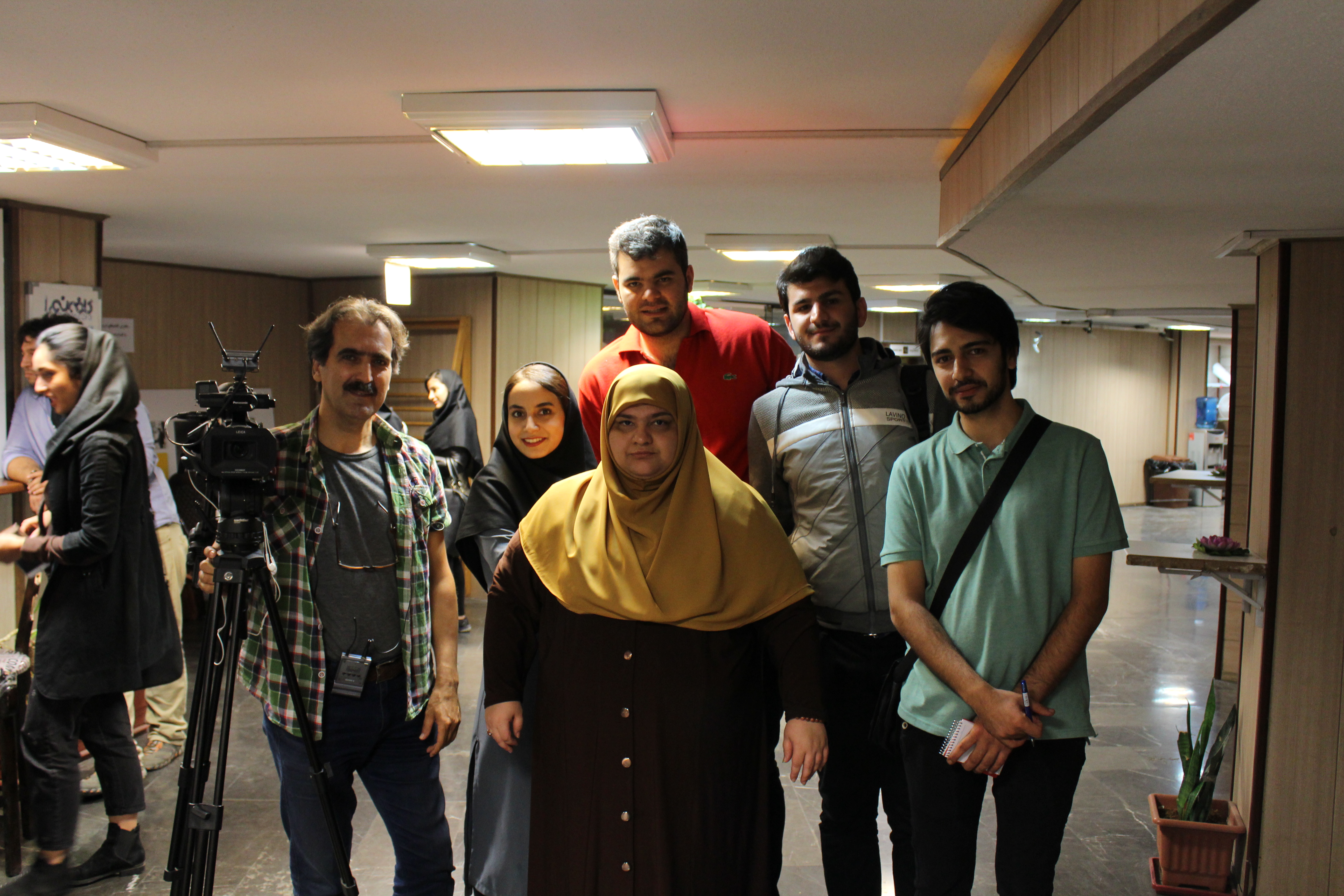 فیلم کوتاه من به خاطره ها می پیوندم